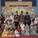 Menginspirasi! KPRI Jaya Makmur dan DWP SMAN 2 Sampang Hadirkan Senyuman untuk Anak Yatim di Bulan Muharram